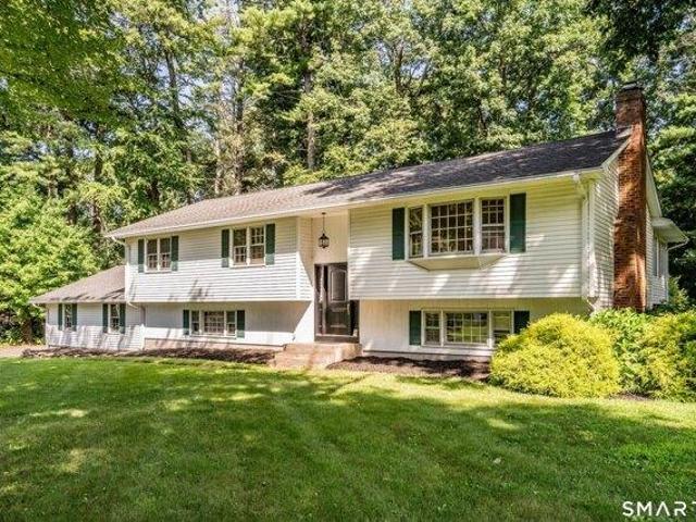 3 bedroom, Somers CT 06071 105424117