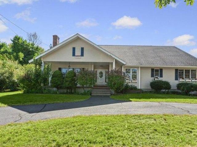 3 bedroom, Somersworth NH 03878 105681087