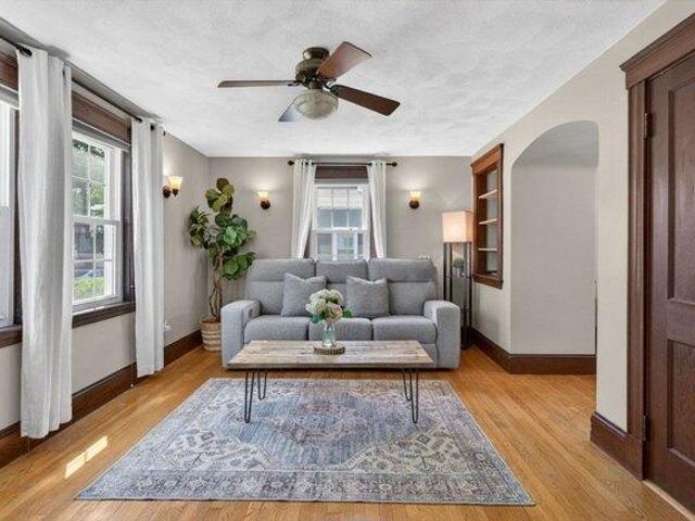 3 bedroom, Saugus MA 01906 103221536