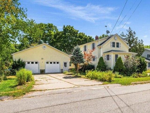 3 bedroom, Saco ME 04072 105813923