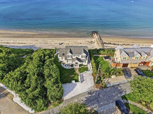 3 bedroom, Sagamore Beach MA 02562 105552100