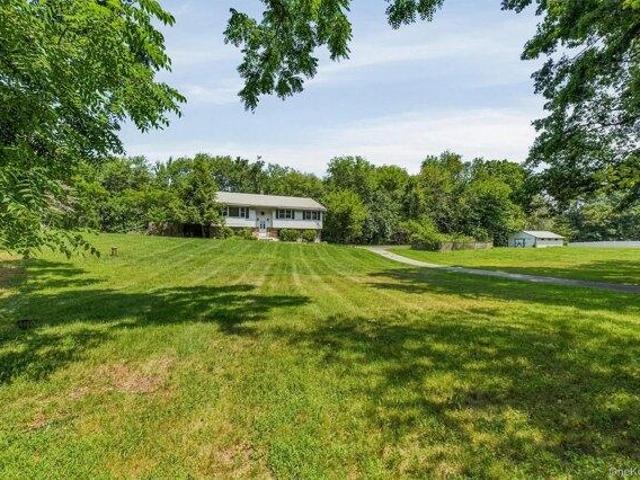 3 bedroom, Salisbury Mills NY 12577 105290238