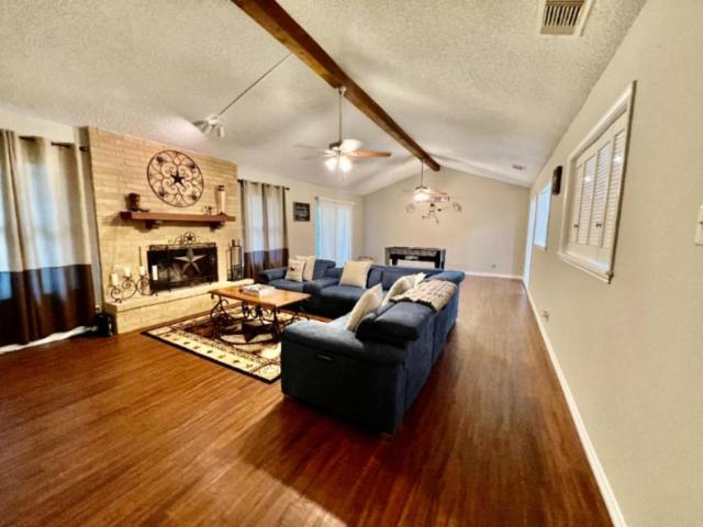3 bedroom, San Antonio TX 78217 LS105306511