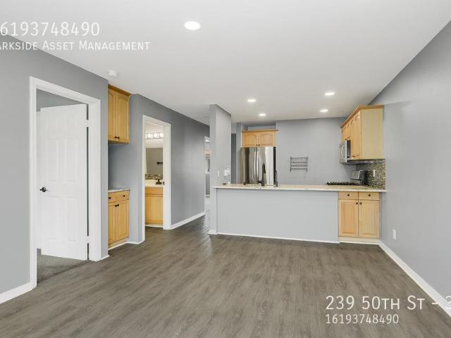 3 bedroom, San Diego CA 92102 105297440