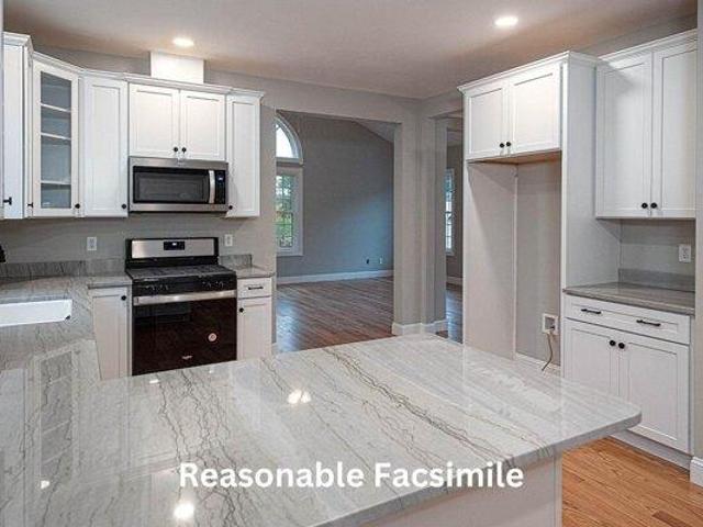 3 bedroom, Sandown NH 03873 104479102