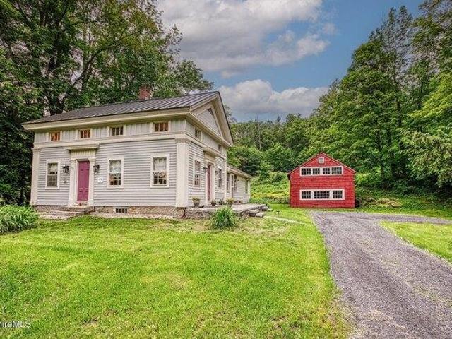 3 bedroom, Sandisfield MA 01255 105478225