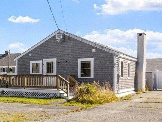 3 bedroom, Sandwich MA 02563 105415925