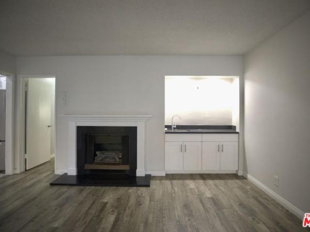 3 bedroom, Santa Monica CA 90403 LS103361450