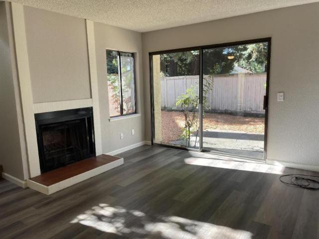 3 bedroom, Santa Rosa CA 95405 106214128