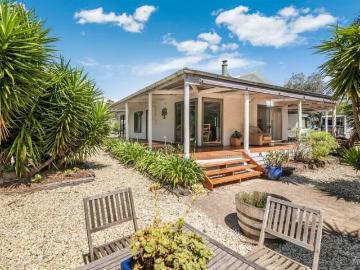 3 Bedroom House Seymour Victoria 87495640