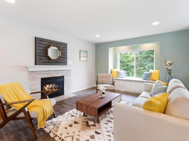 3 bedroom, Seattle WA 98178 LS105701347