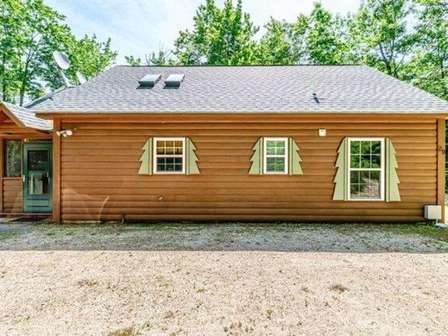 3 bedroom, Sebago ME 04029 104479373