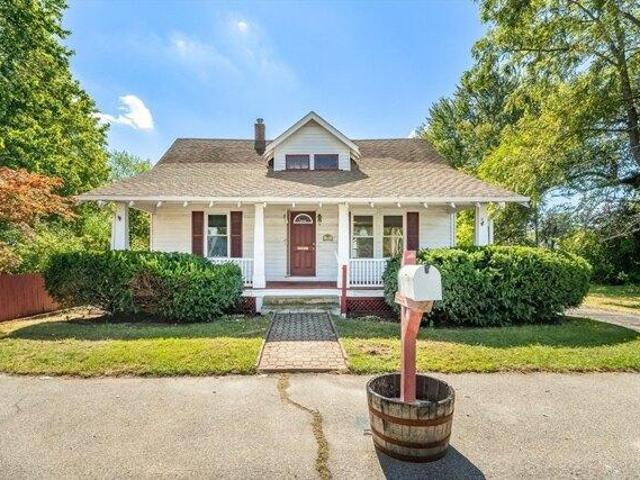 3 bedroom, Seekonk MA 02771 105492977