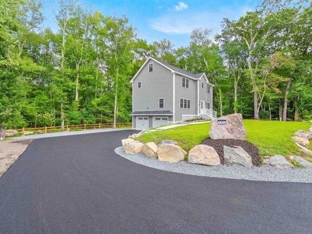 3 bedroom, Seekonk MA 02771 105512400