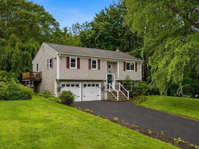 3 bedroom, Seekonk MA 02771 105550704