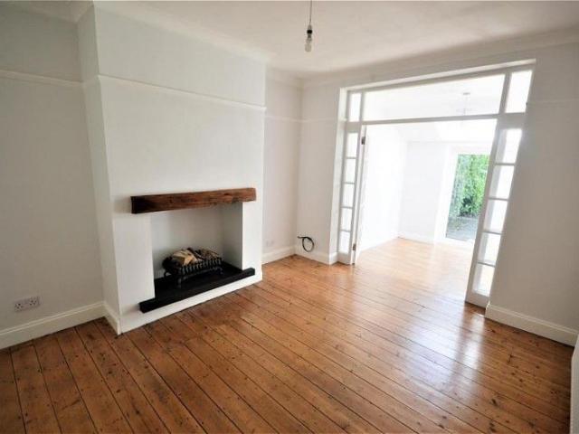 3 Bedroom Semi Detached To Let