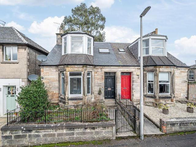 3 bedroom semi detached villa house for sale