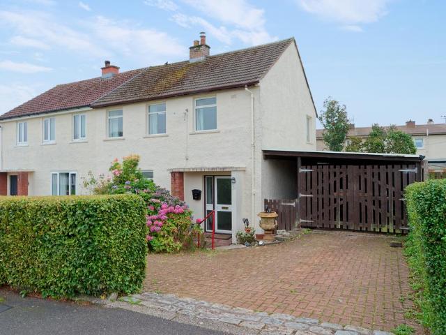 3 bedroom semi detached villa house for sale