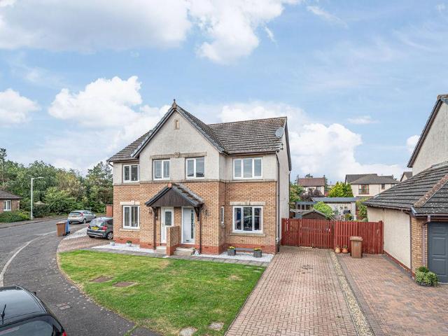 3 bedroom semi detached villa house for sale