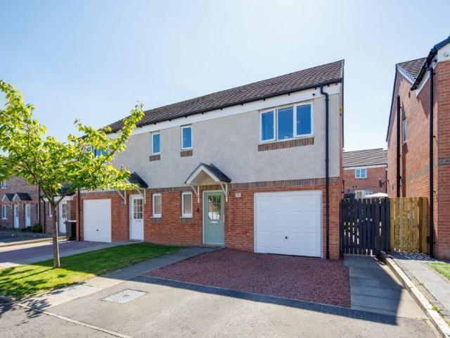 3 bedroom semi detached villa house for sale