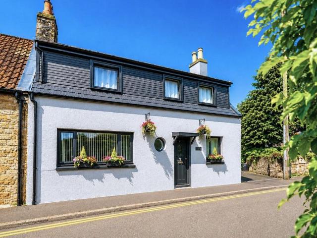 3 bedroom semi detached villa house for sale