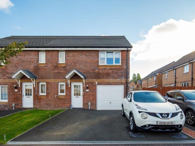3 bedroom semi detached villa house for sale
