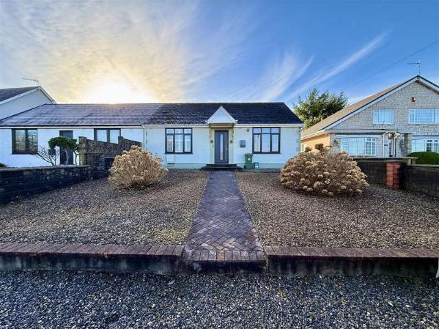 3 Bedroom Semi Detached Bungalow