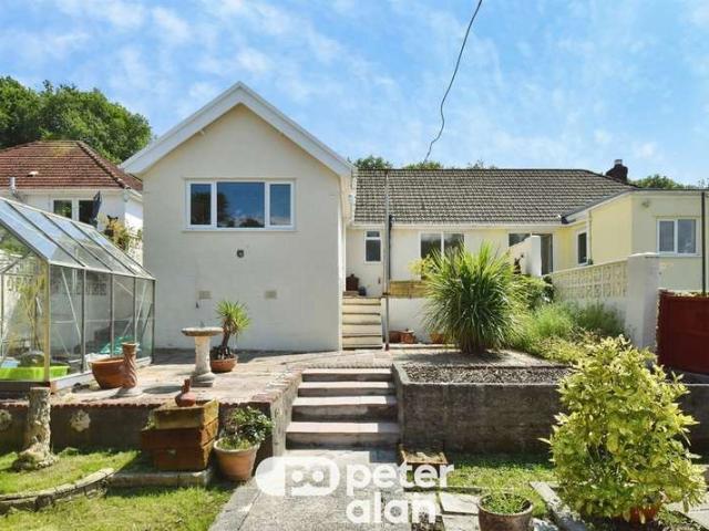 3 Bedroom Semi Detached Bungalow