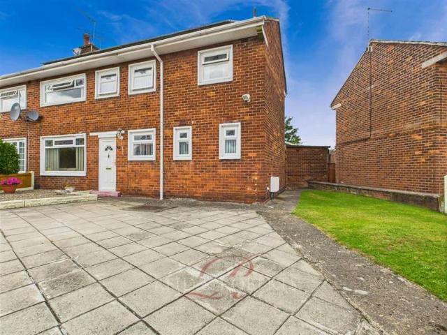 3 Bedroom Semi Detached House