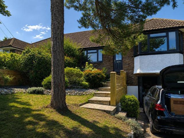 3 Bedroom Semi detached bungalow To Rent