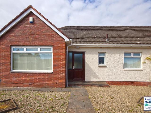 3 bedroom semi detached bungalow to rent