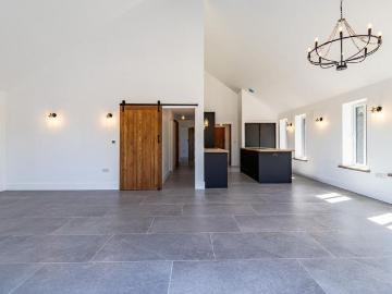 3 bedroom semi detached bungalow to rent