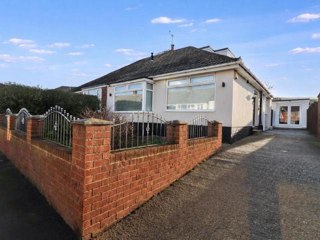 3 bedroom semi detached bungalow for sale