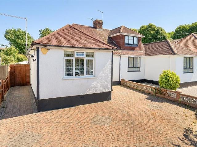 3 bedroom semi detached bungalow for sale