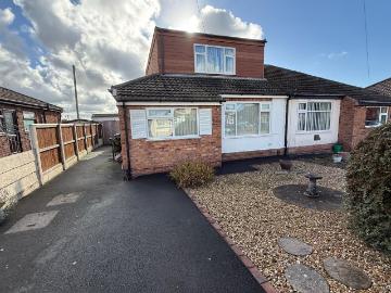 3 bedroom semi detached bungalow for sale