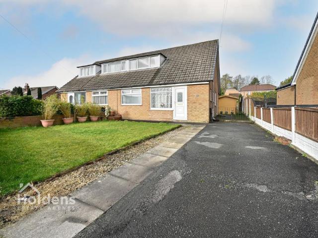 3 bedroom semi detached bungalow for sale