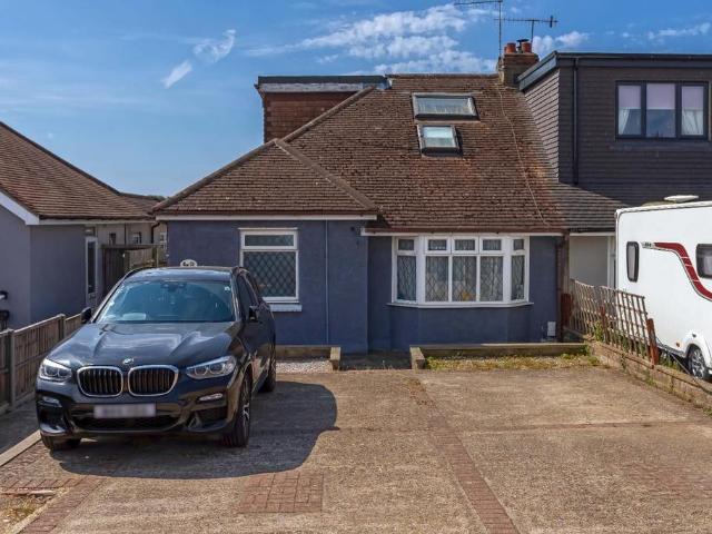 3 bedroom semi detached bungalow for sale