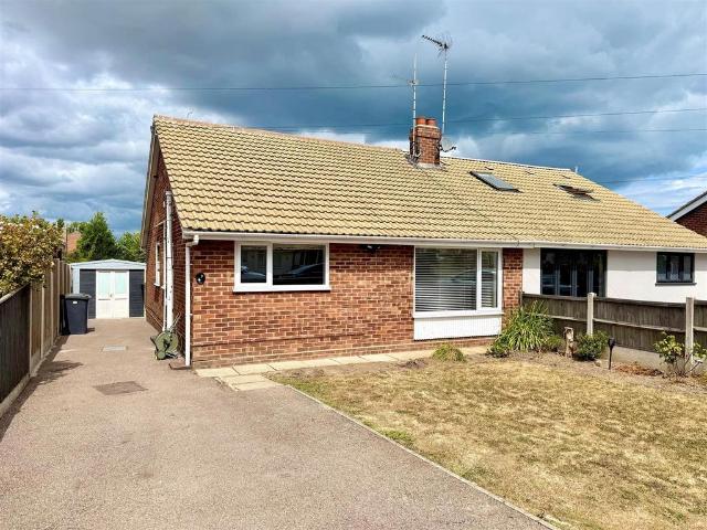 3 bedroom semi detached bungalow for sale