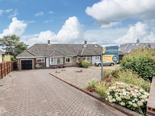 3 bedroom semi detached bungalow for sale