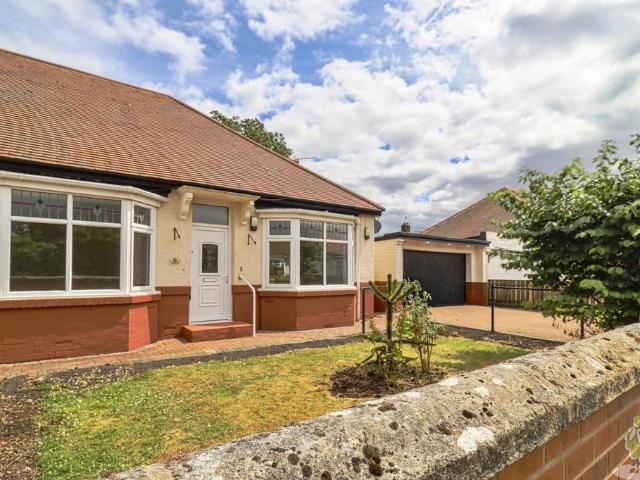 3 bedroom semi detached bungalow for sale