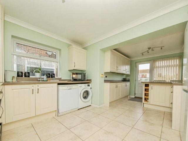 3 bedroom semi detached bungalow for sale