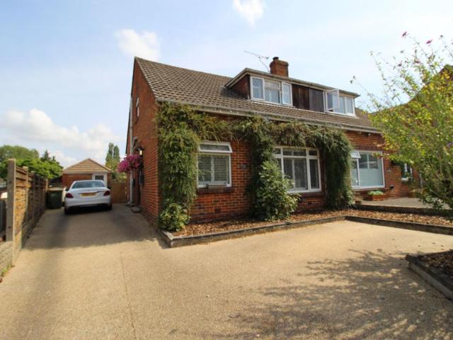 3 bedroom semi detached bungalow for sale
