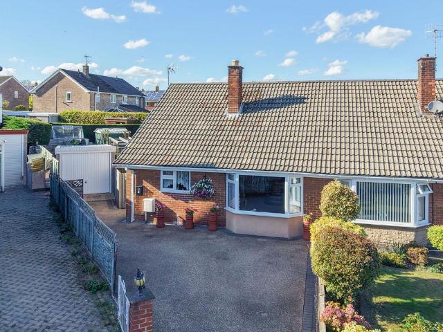 3 bedroom semi detached bungalow for sale