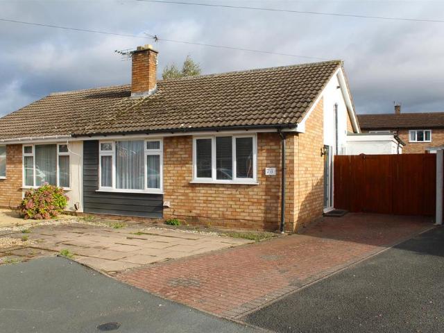 3 bedroom semi detached bungalow for sale