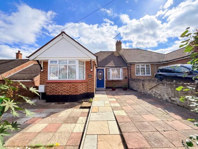 3 bedroom semi detached bungalow for sale