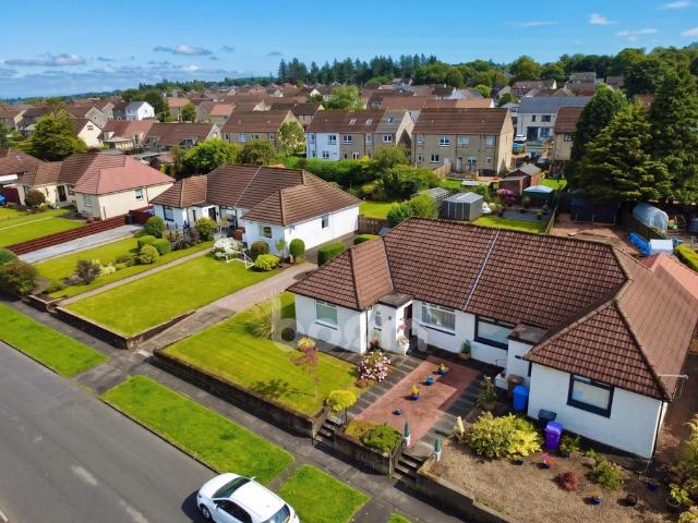 3 bedroom semi detached bungalow for sale