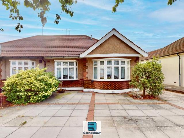3 bedroom semi detached bungalow for sale