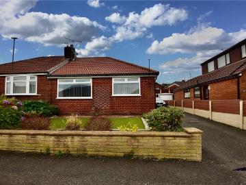 3 bedroom semi detached bungalow for sale