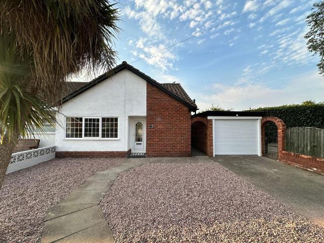 3 bedroom semi detached bungalow for sale