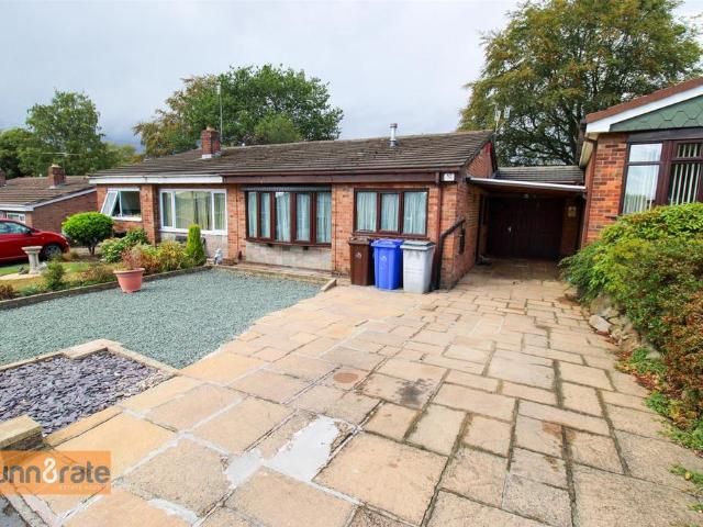 3 bedroom semi detached bungalow for sale